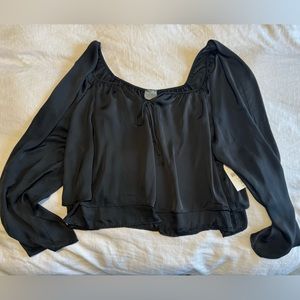 Aurla black long sleeve